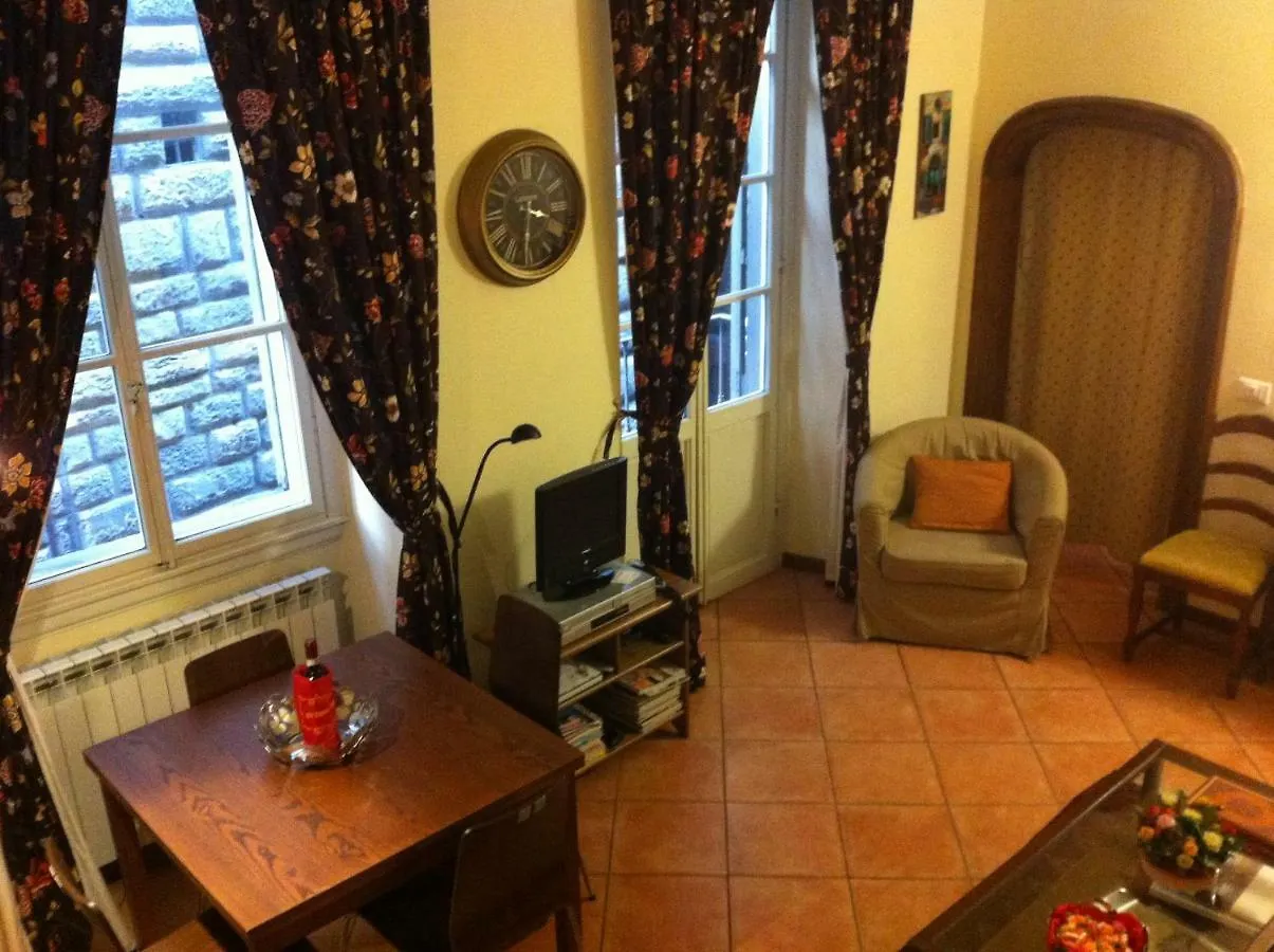 Apartamento Leoni Florencia